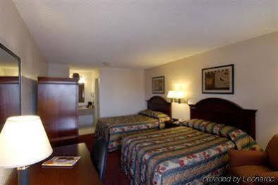Varsity Inn Osu South Колумбус Экстерьер фото